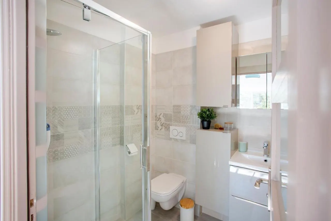 Le Petit Paradis Apartman Hyères Franciaország